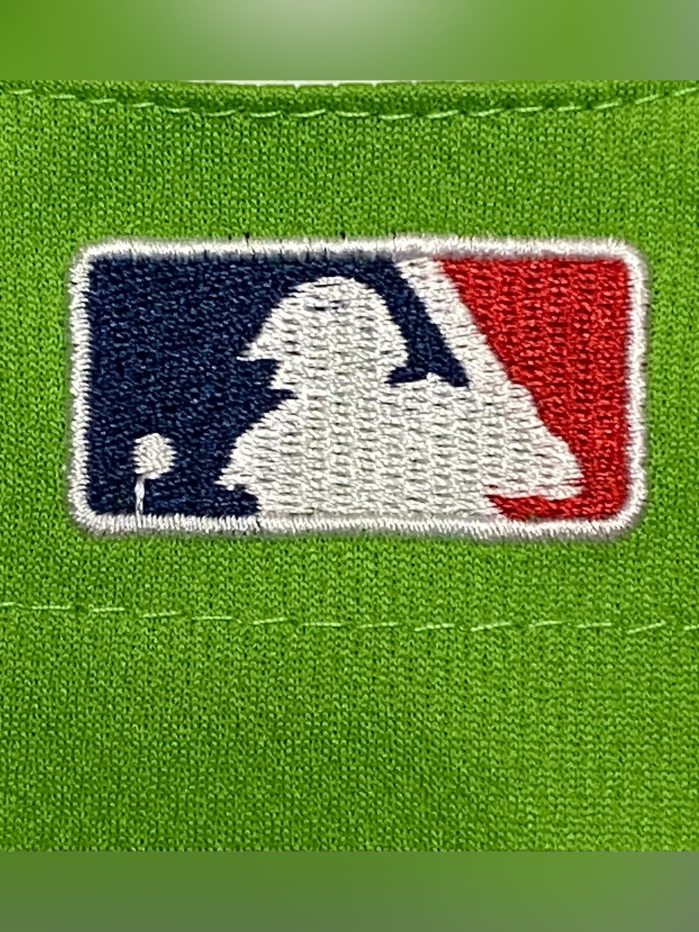 Majestic Boston Red Sox Dustin Pedroia St. Patrick’s Day Green Baseball Jersey - Picture 8 of 11